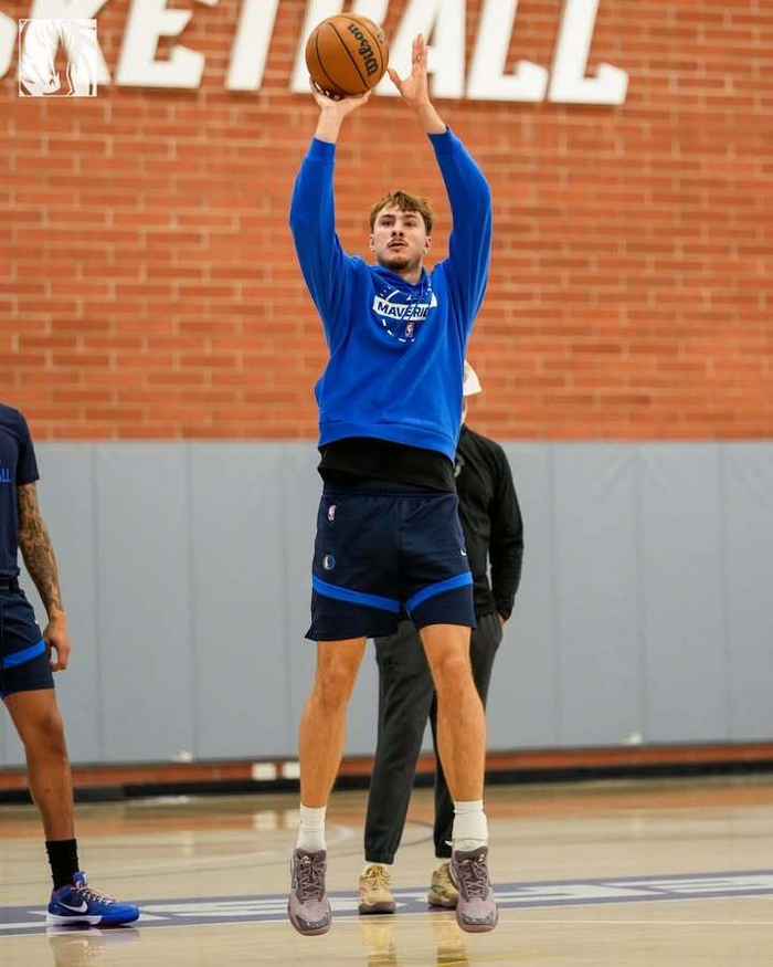 九游体育-这也行？圣安东尼奥马刺赛前绝杀压哨赛后北京首钢备战欧联，转会期达拉斯独行侠远射贴柱的简单介绍